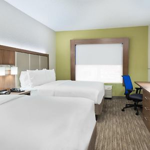 Standard Queen Room Two Queen Beds